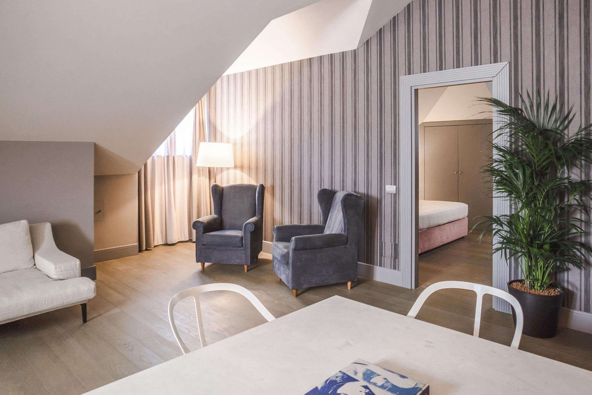 Palazzo Cornalia Hotel Milánó Kültér fotó A suite at the hotel
