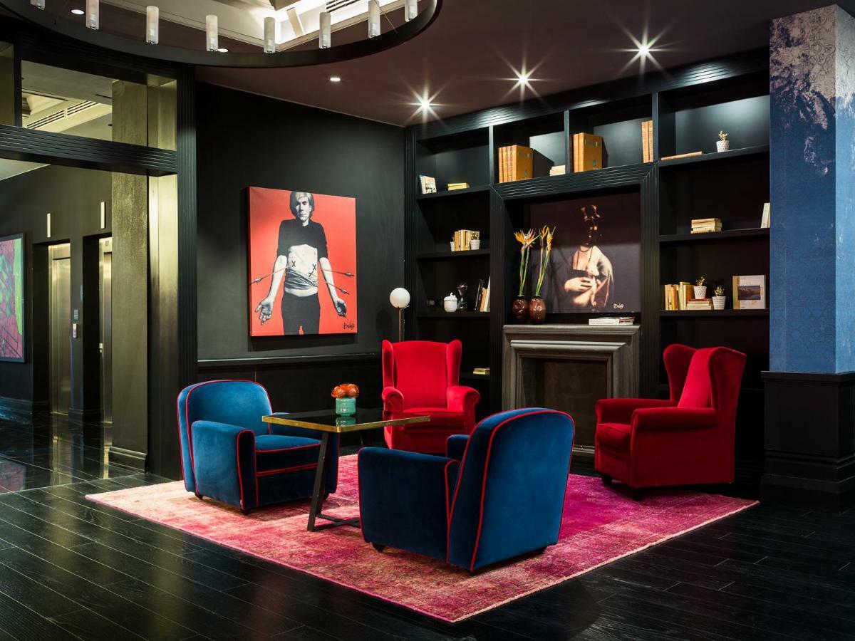 Palazzo Cornalia Hotel Milánó Kültér fotó The Library at The Standard East Village